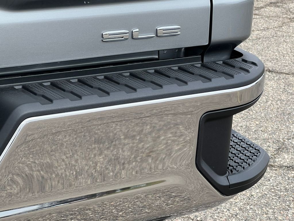 New 2026 GMC Sierra 2500 SLE w/ SLE Value Package; image 11
