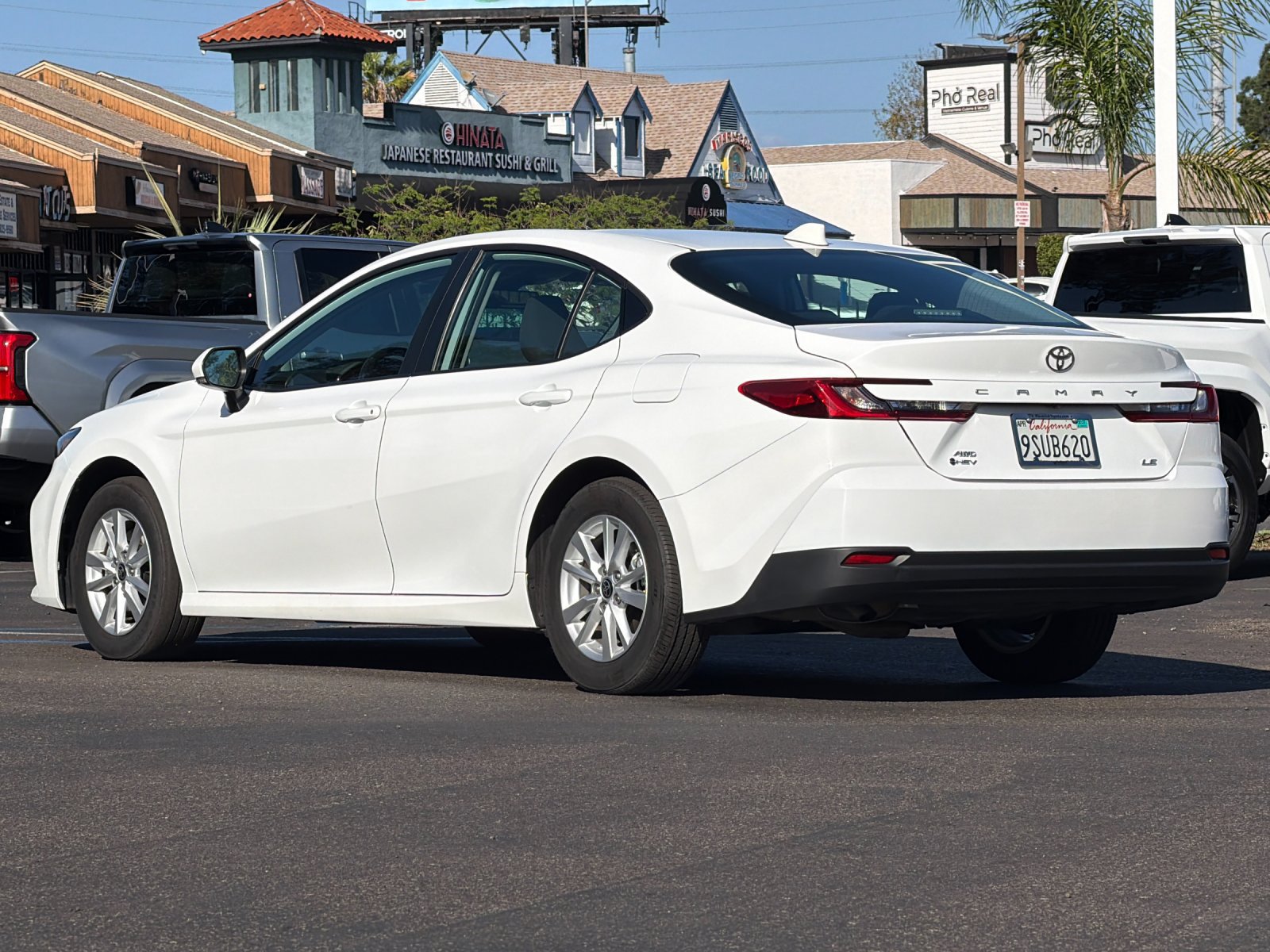 Used 2025 Toyota Camry LE w/ Convenience Package AWD/4WD image 3