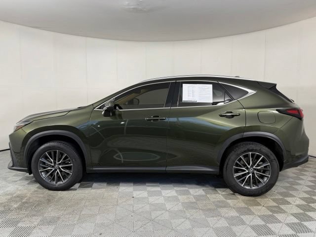 Used 2023 Lexus NX 250 FWD w/ Towing Package (2000 Lbs) image 3