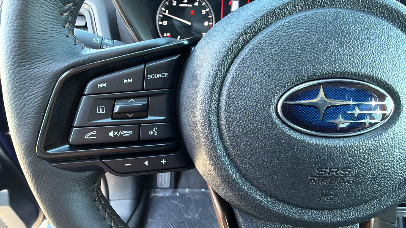 New 2026 Subaru Ascent Limited Bronze image 19