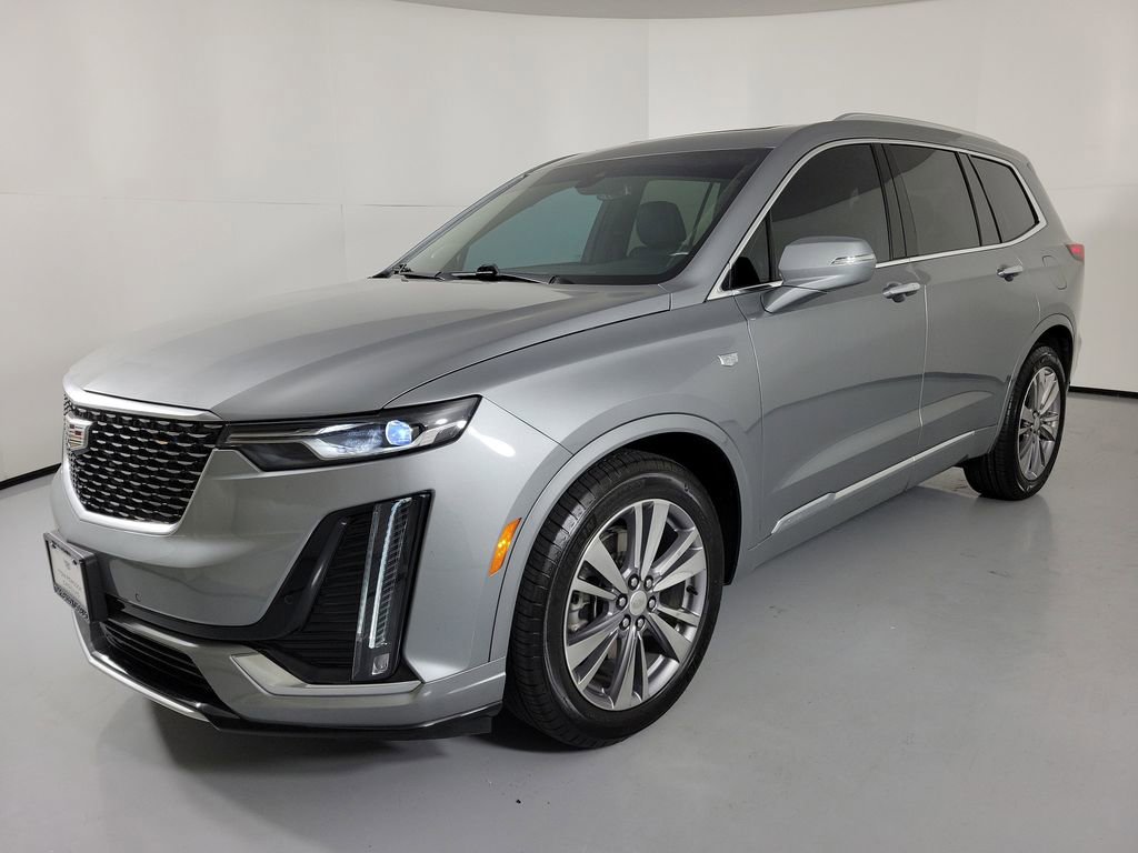 Certified 2024 Cadillac XT6 Premium Luxury FWD image 2