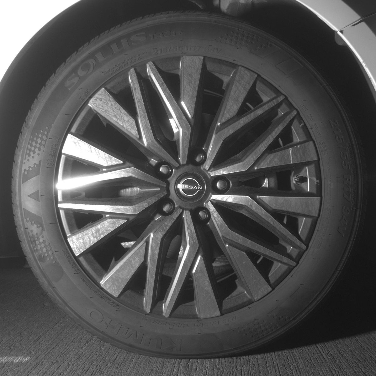 Used 2025 Nissan Altima 2.5 SV image 13