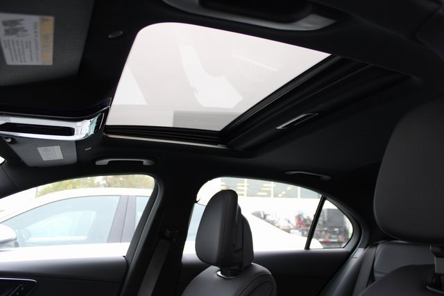 New 2025 Mercedes-Benz C 300 4MATIC Sedan image 15