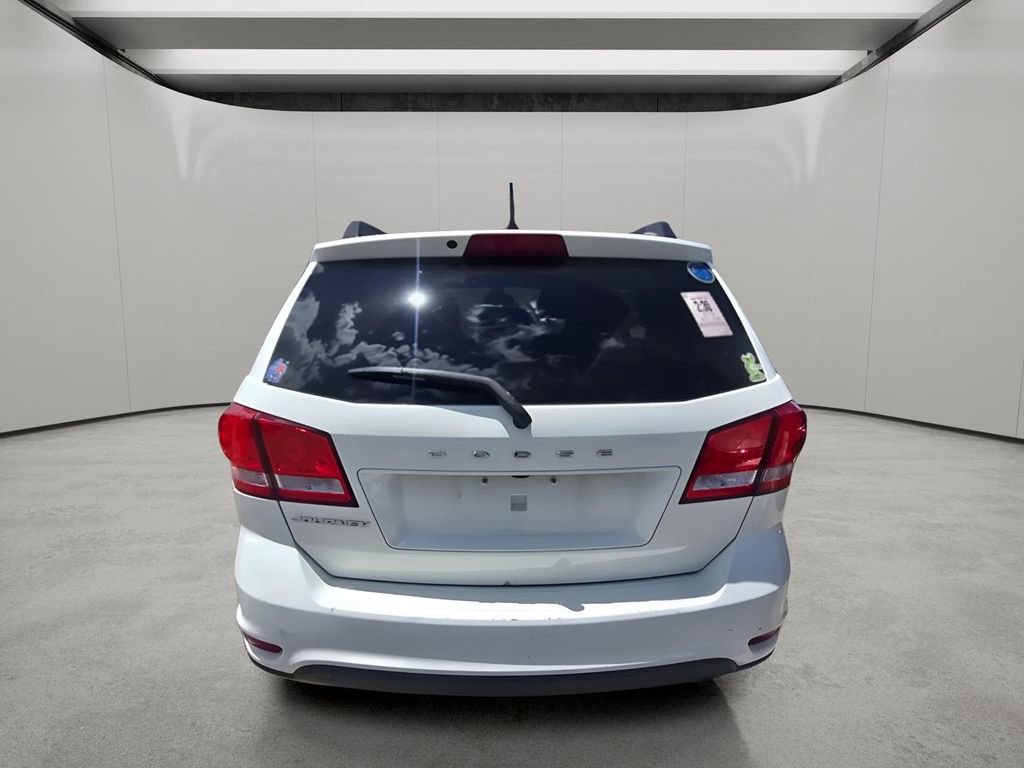 Used 2019 Dodge Journey SE w/ Blacktop Package FWD image 8