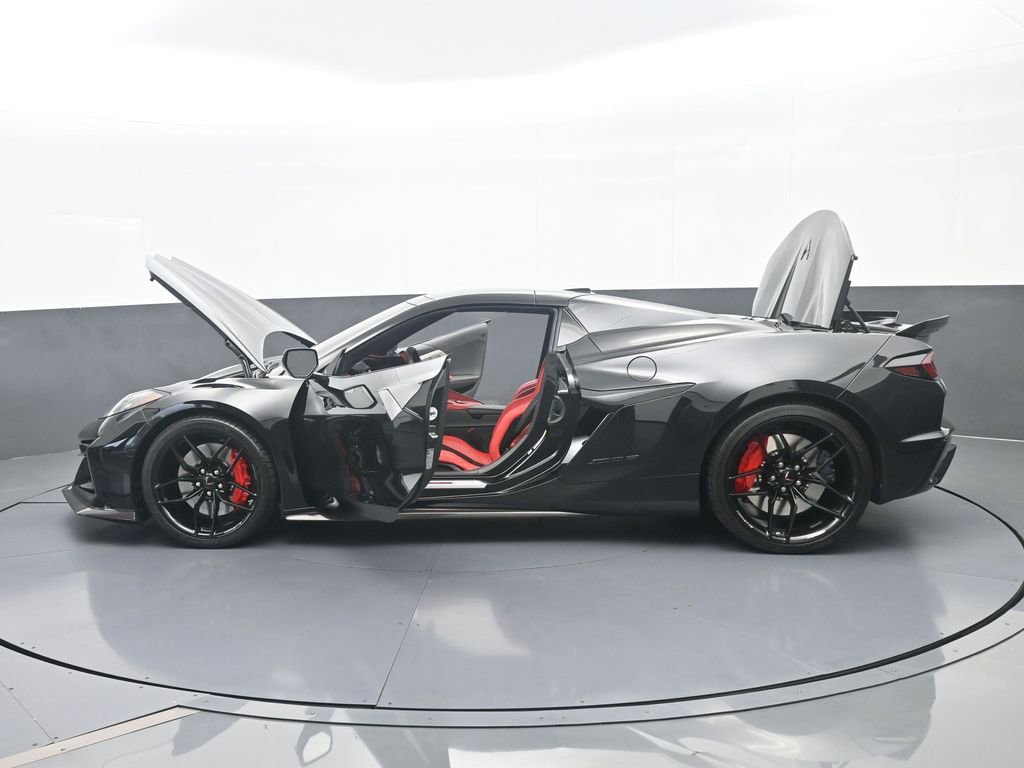 Used 2026 Chevrolet Corvette Z06 image 70