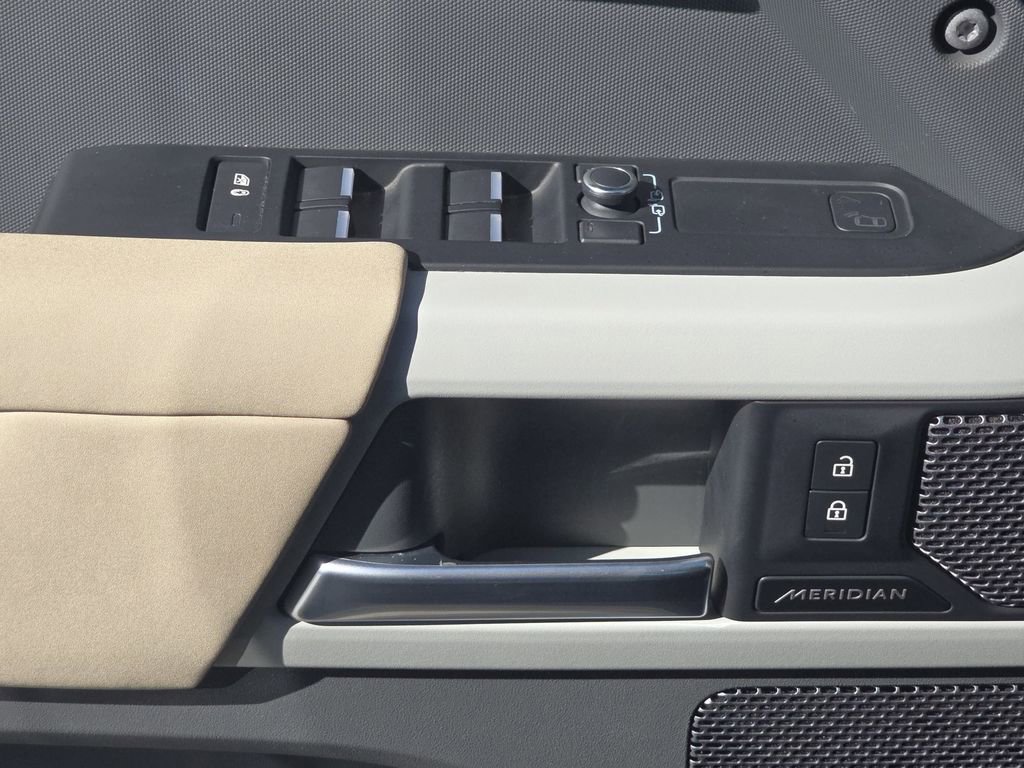 Certified 2023 Land Rover Defender 110 S image 30