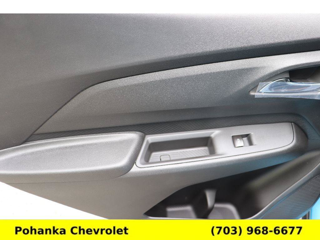 New 2027 Chevrolet Bolt RS w/ Technology Package FWD image 23