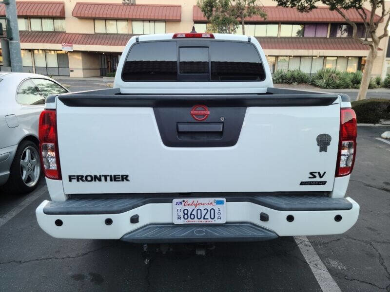 Used 2019 Nissan Frontier SV w/ Value Truck Package image 5