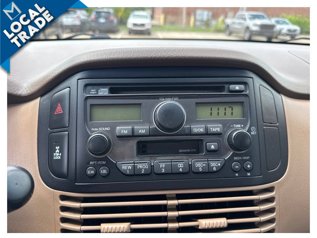 Used 2004 Honda Pilot EX image 17