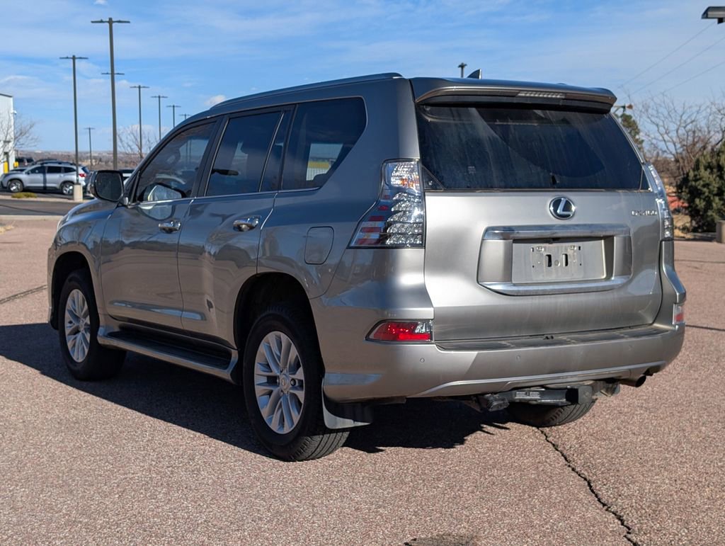 Used 2023 Lexus GX 460 Premium w/ Premium Plus Package image 5