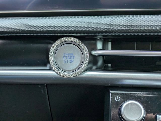 Used 2025 Hyundai Santa Cruz SEL image 22