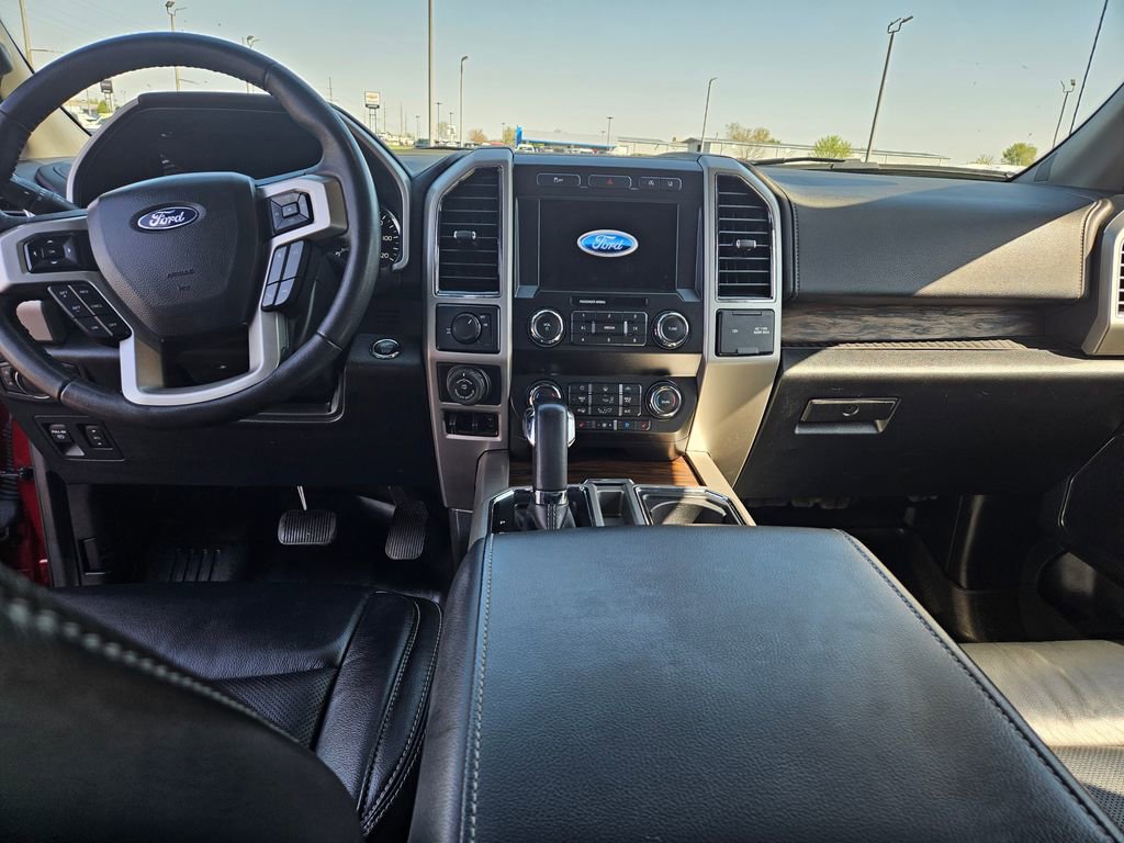 Used 2020 Ford F150 Lariat RWD image 17