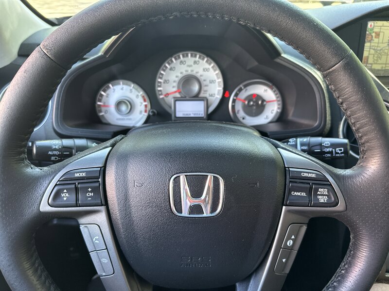 Used 2015 Honda Pilot Touring image 42