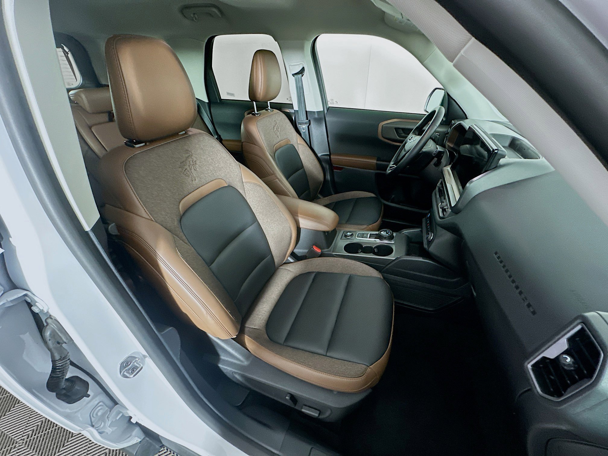 Used 2025 Ford Bronco Sport Outer Banks w/ Outer Banks Tech Package+ image 31