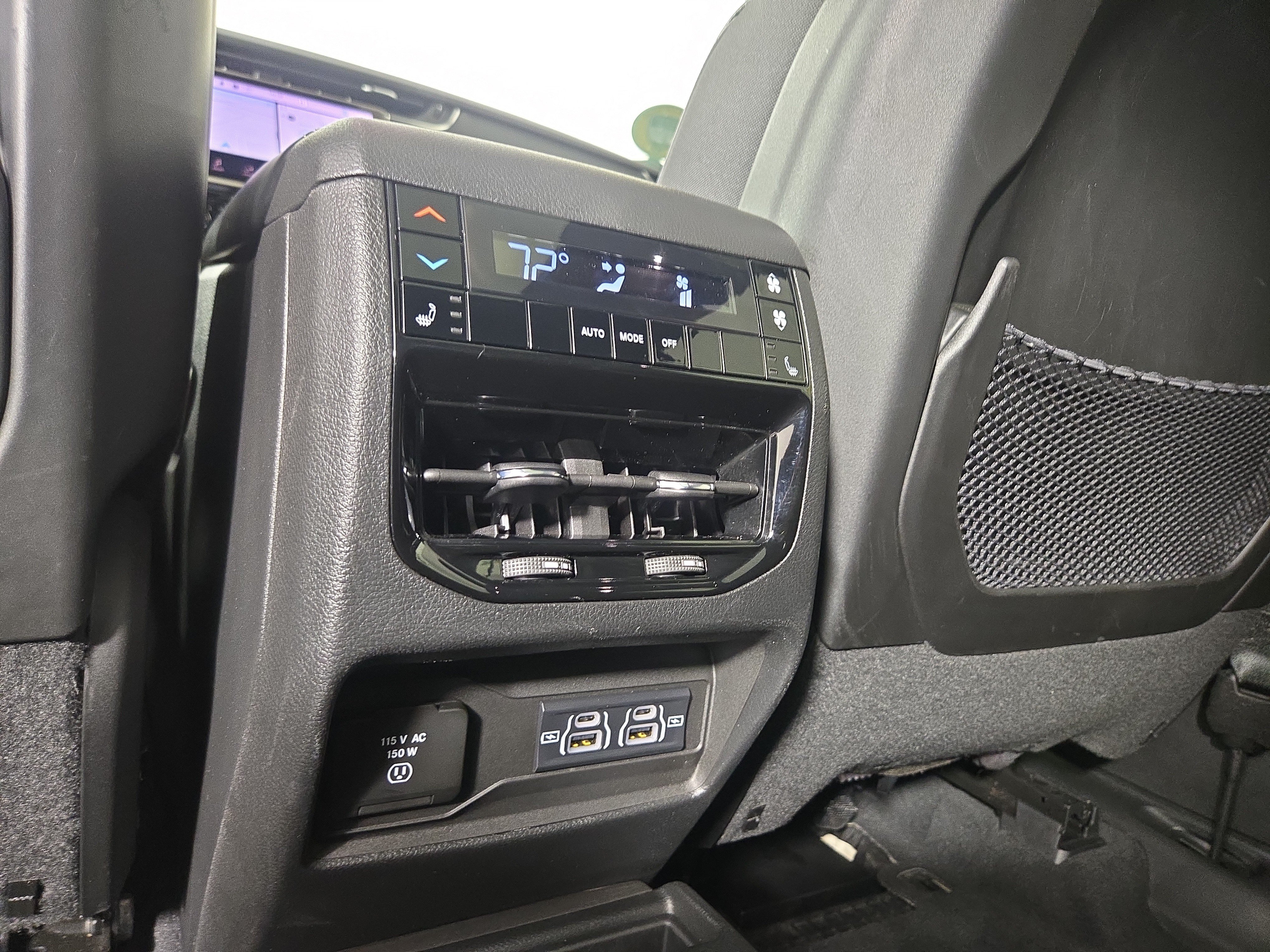 Used 2023 Jeep Grand Cherokee L Overland AWD/4WD image 36