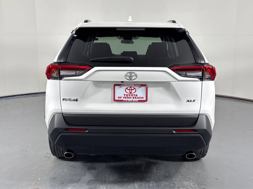 Certified 2021 Toyota RAV4 XLE w/ Convenience Package image 5