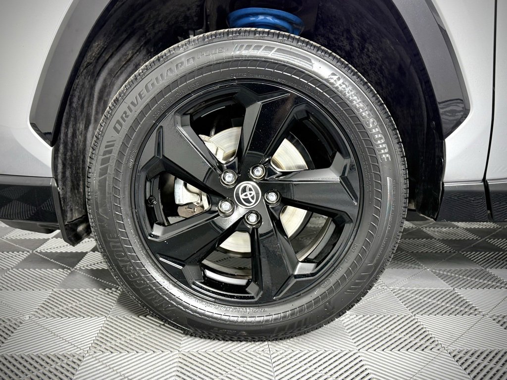 Used 2021 Toyota RAV4 XSE image 13