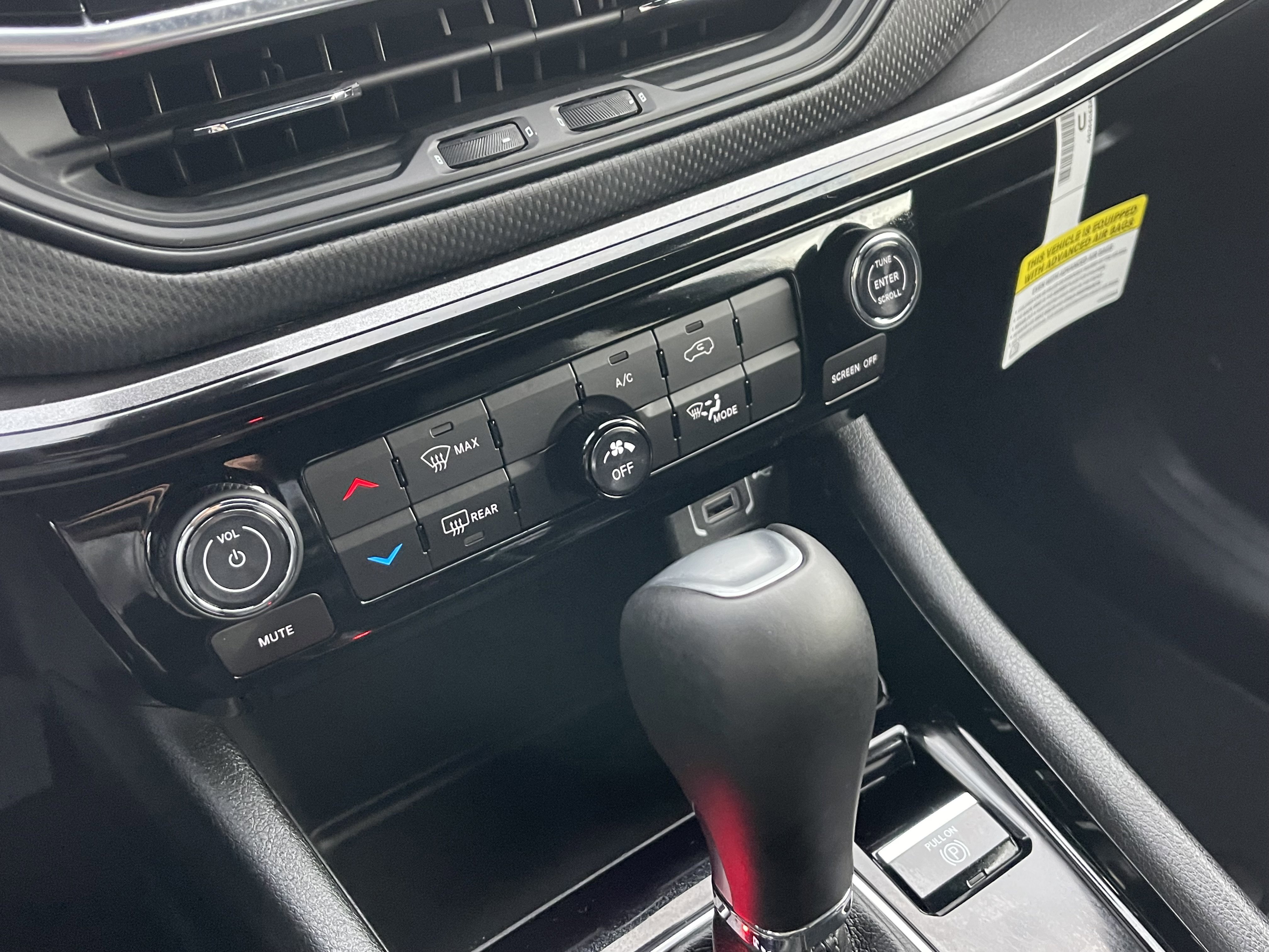 New 2026 Jeep Compass Latitude image 27