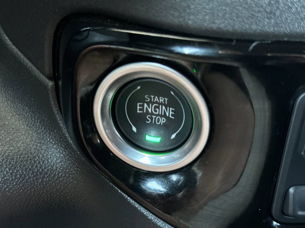 Used 2025 GMC Sierra 1500 Elevation AWD/4WD image 21