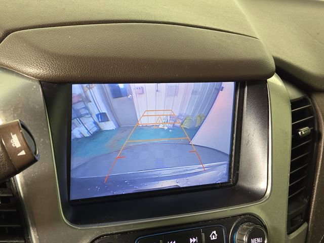 Used 2017 Chevrolet Suburban Premier image 20