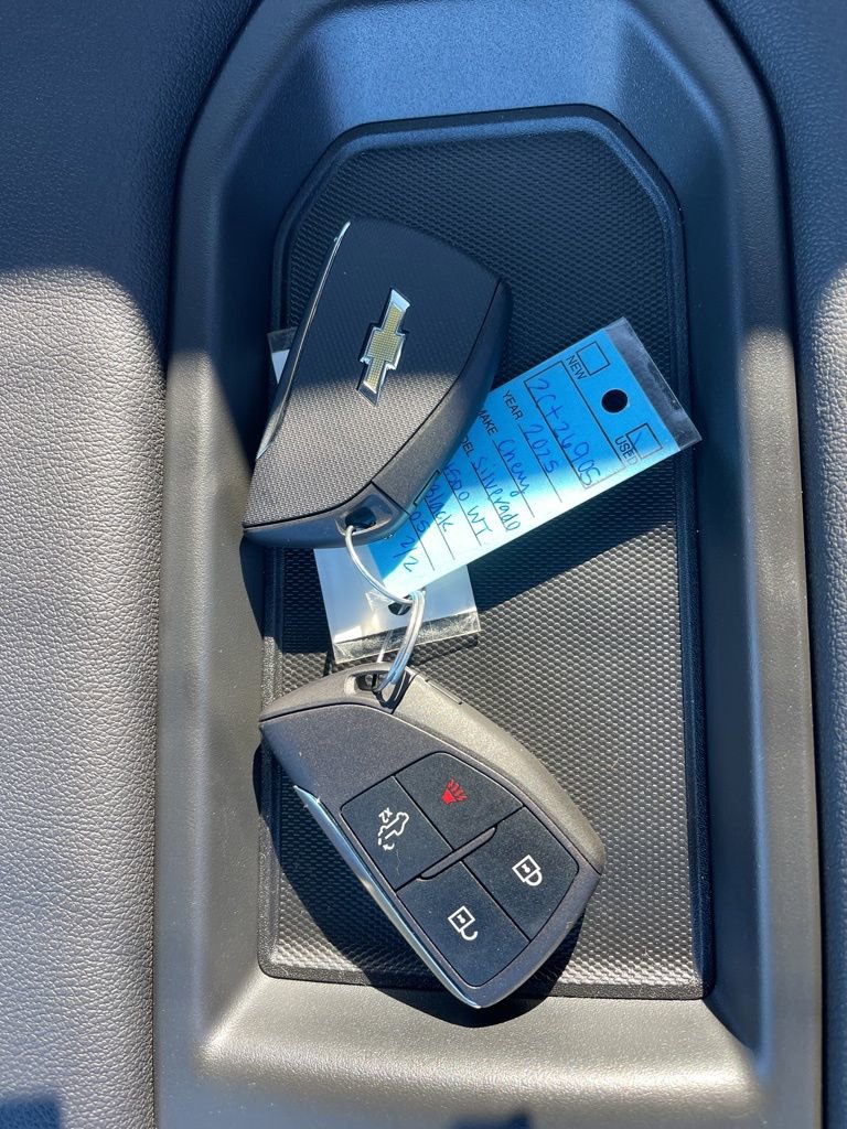 Used 2025 Chevrolet Silverado 1500 W/T w/ WT Value Package image 30