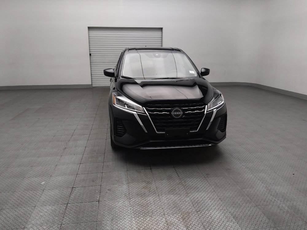 Used 2024 Nissan Kicks S FWD image 14