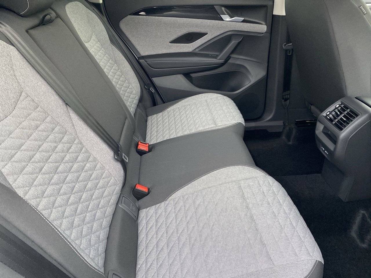 New 2026 Volkswagen Tiguan S FWD image 9