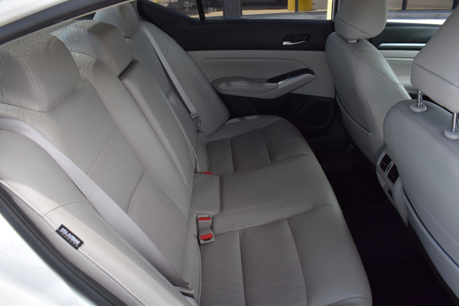 Used 2022 Nissan Altima 2.5 SL AWD/4WD image 37
