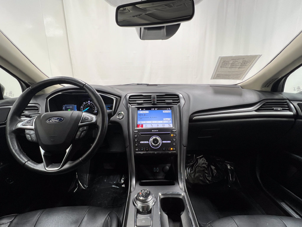 Used 2019 Ford Fusion Titanium FWD image 20