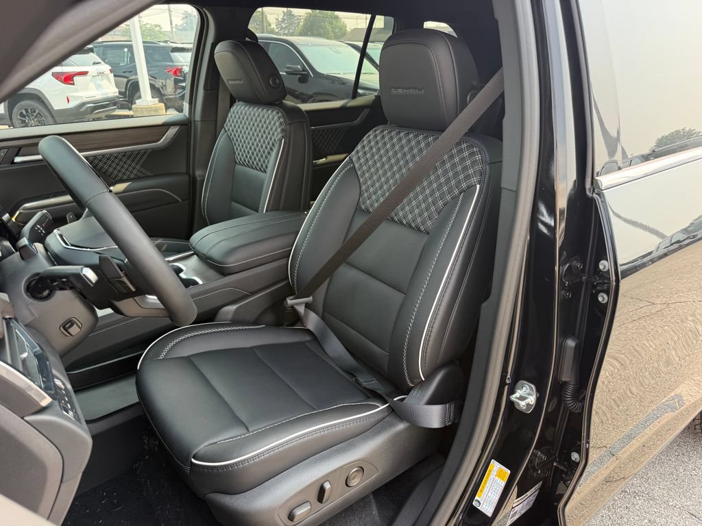New 2026 GMC Acadia Denali w/ Super Cruise Package AWD/4WD image 10