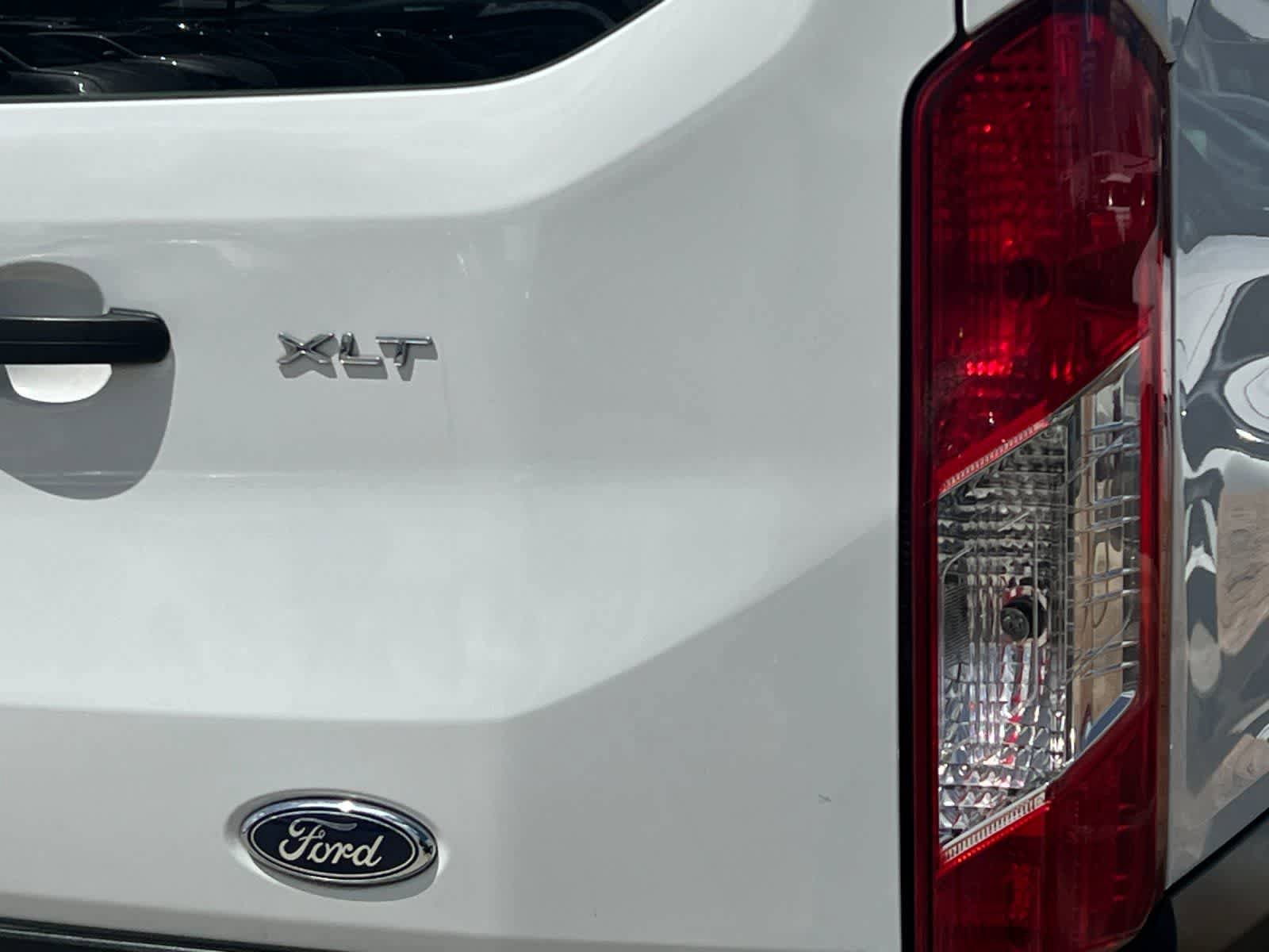Used 2022 Ford Transit 350 XLT RWD image 29