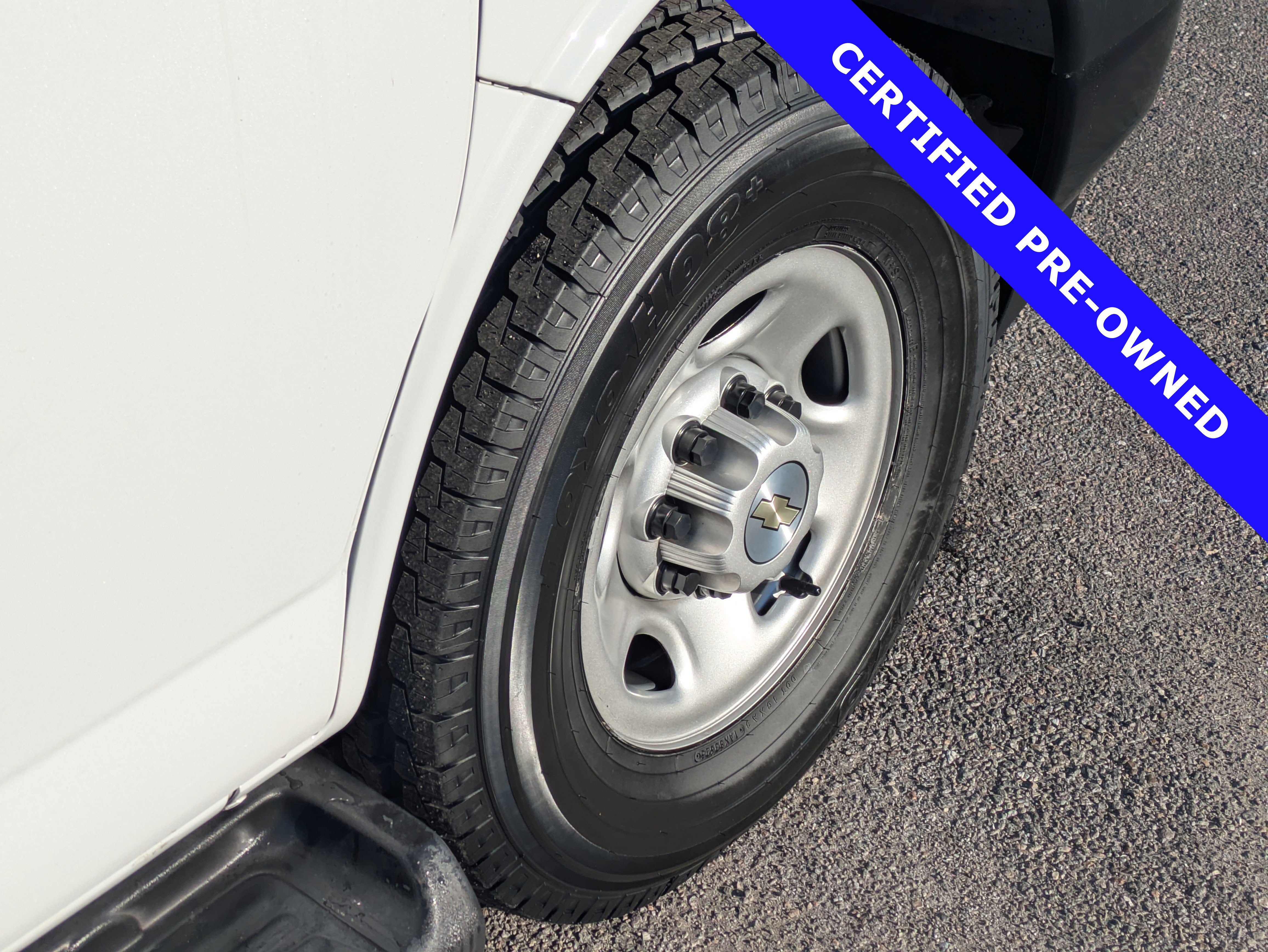 Used 2023 Chevrolet Express 3500 LS image 12