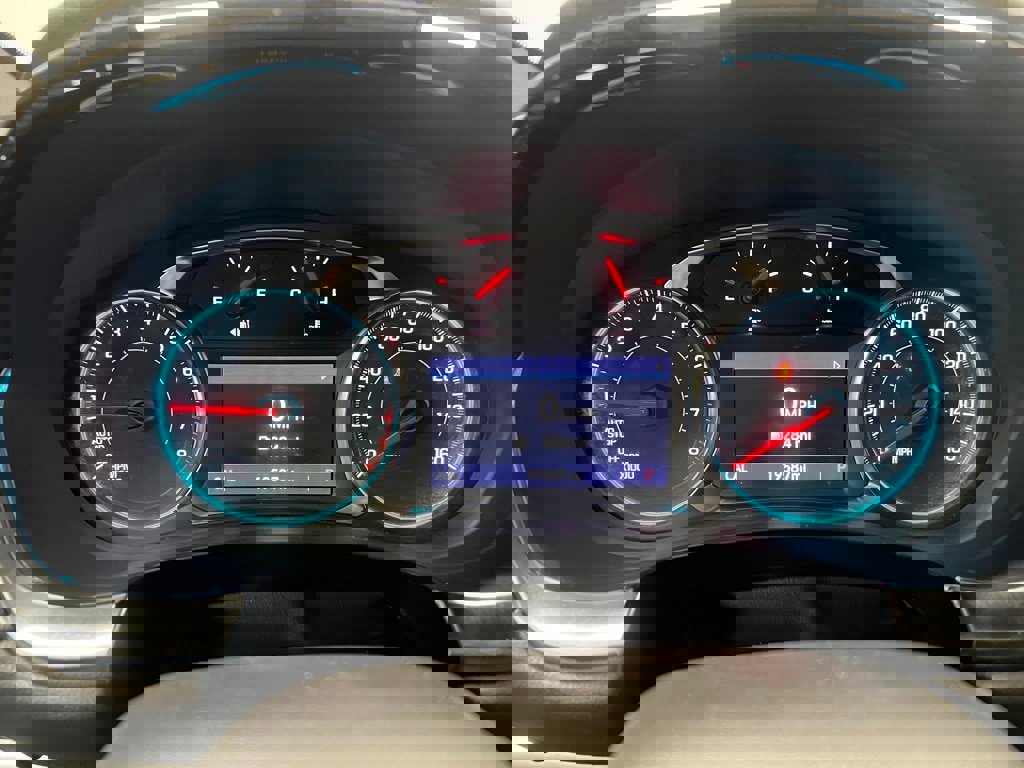 Used 2023 Chevrolet Traverse LT w/ Midnight/Sport Edition image 32