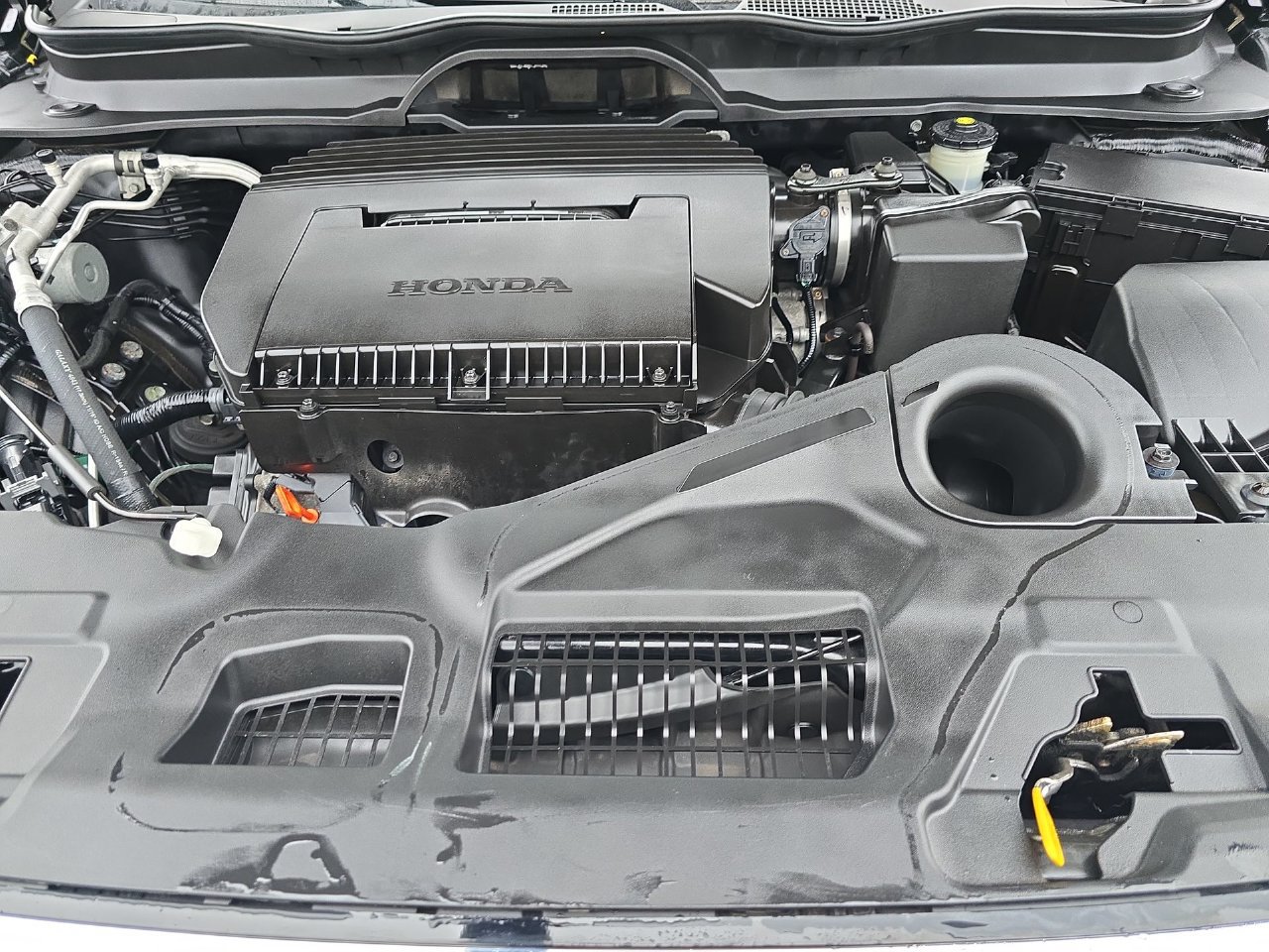 Used 2023 Honda Pilot Touring image 32