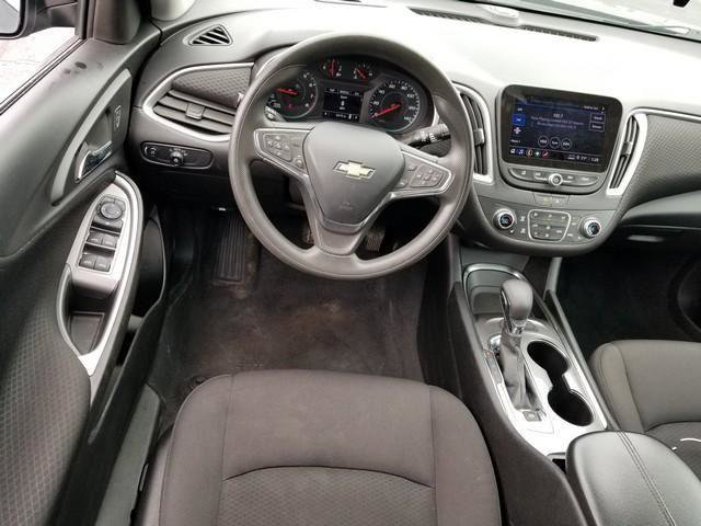 Used 2023 Chevrolet Malibu LT FWD image 15