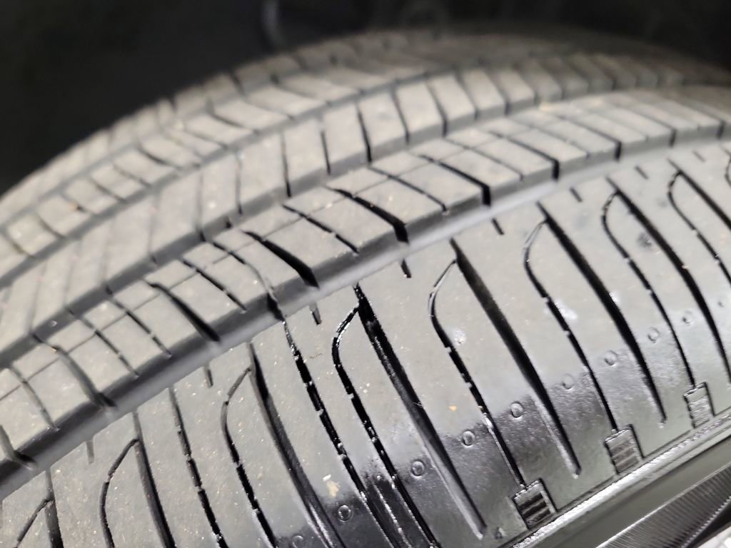 Used 2025 Hyundai Elantra SE image 11