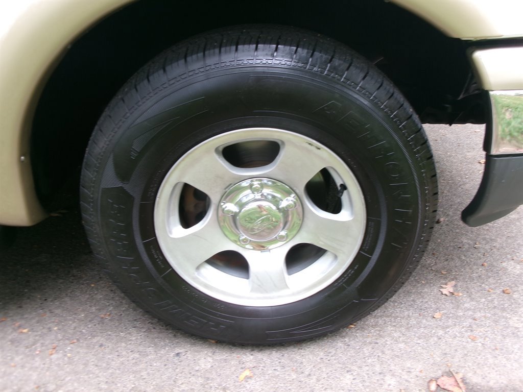 Used 1999 Ford F150 Lariat image 51