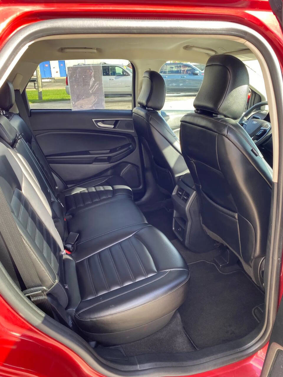 Used 2022 Ford Edge SEL image 28