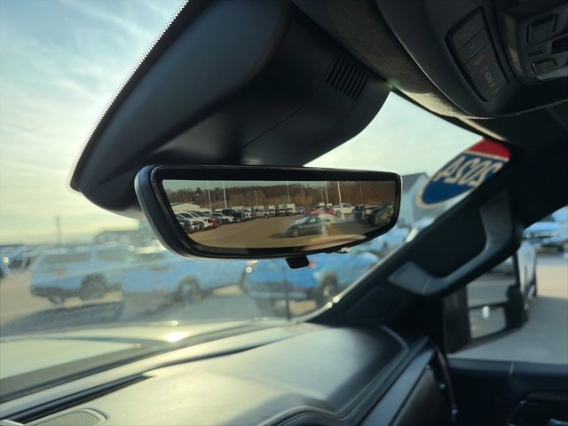 Used 2024 GMC Sierra 2500 Denali Ultimate image 32