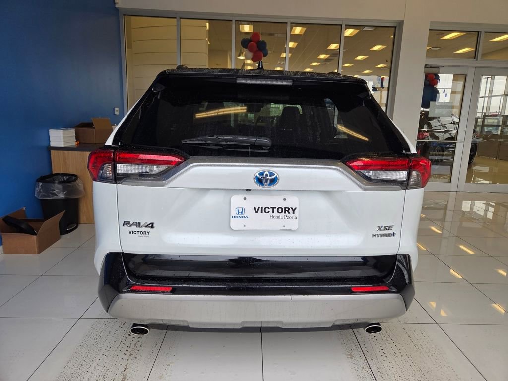 Used 2023 Toyota RAV4 XSE w/ XSE Grade Weather Package image 7