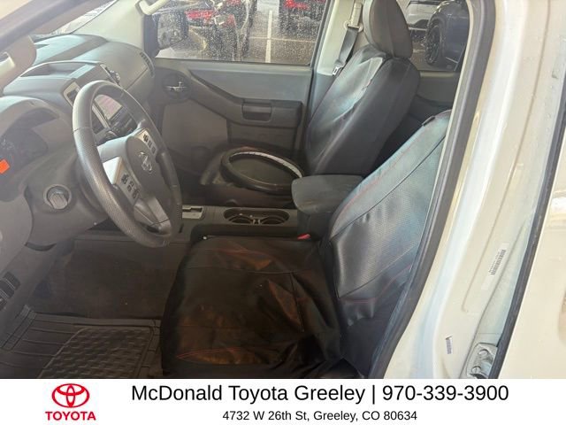Used 2015 Nissan Xterra S image 16