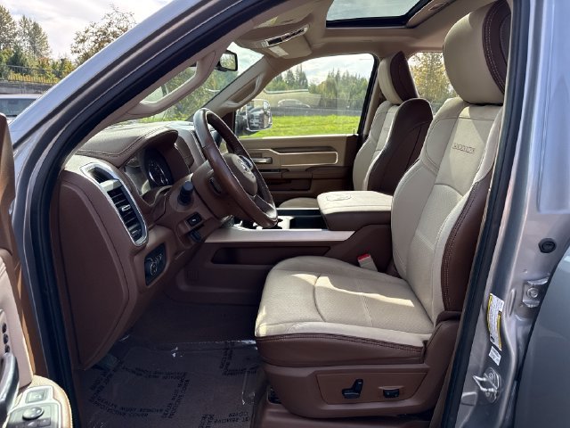 Used 2020 RAM 3500 Laramie AWD/4WD image 17