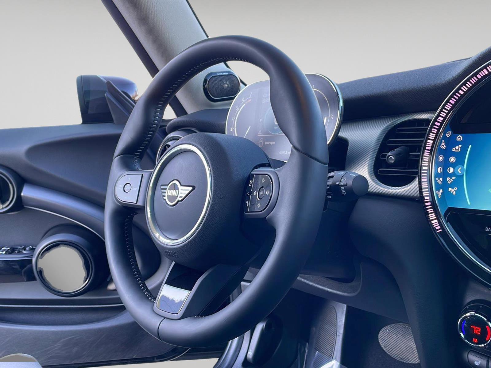 Used 2024 MINI Cooper S image 28