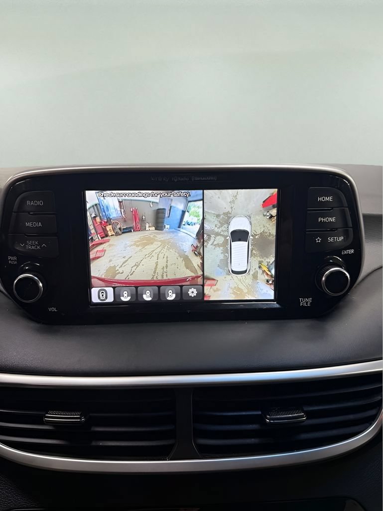 Used 2021 Hyundai Tucson Limited AWD/4WD image 16