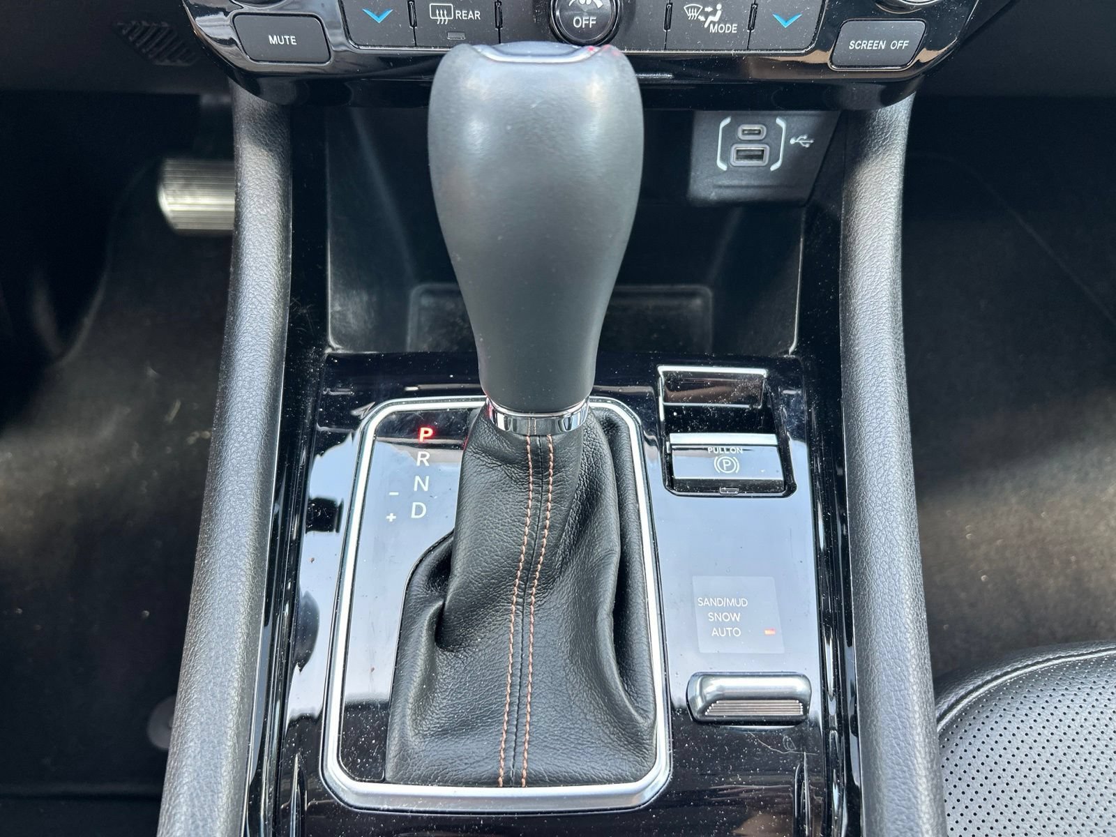 Certified 2022 Jeep Compass Limited w/ Elite Group AWD/4WD image 18