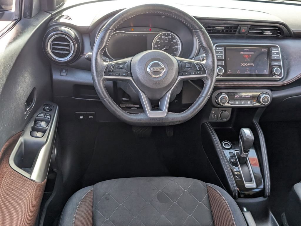 Used 2019 Nissan Kicks SR FWD image 12