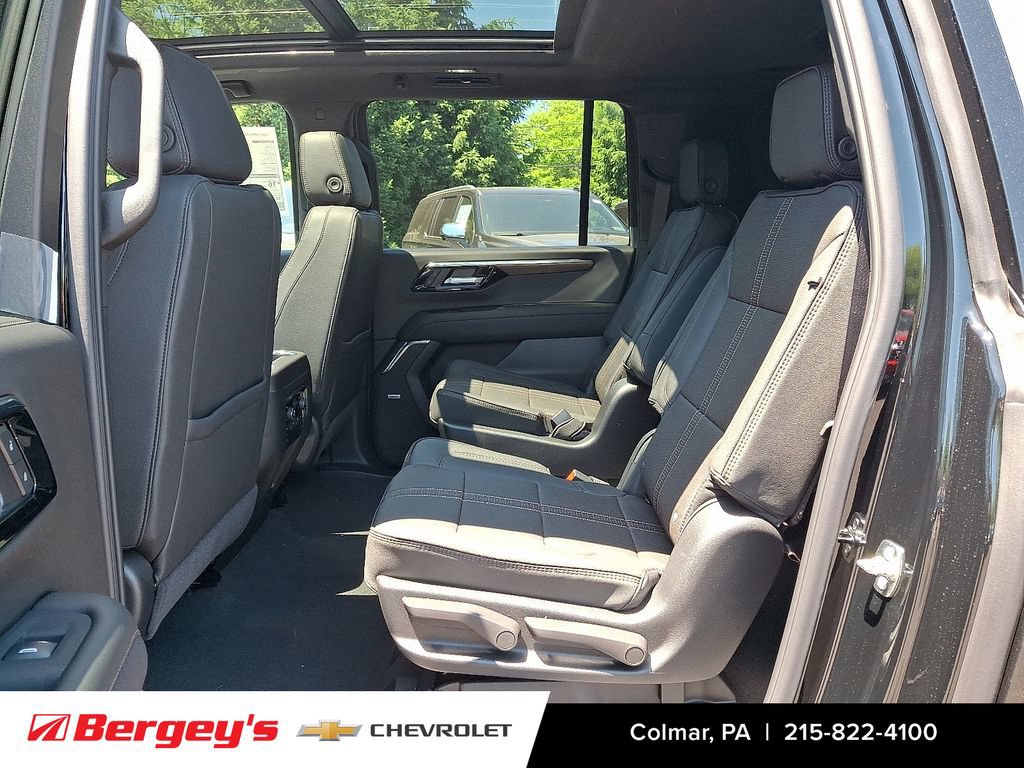 New 2026 Chevrolet Suburban High Country w/ Sun And Tow Package AWD/4WD image 7