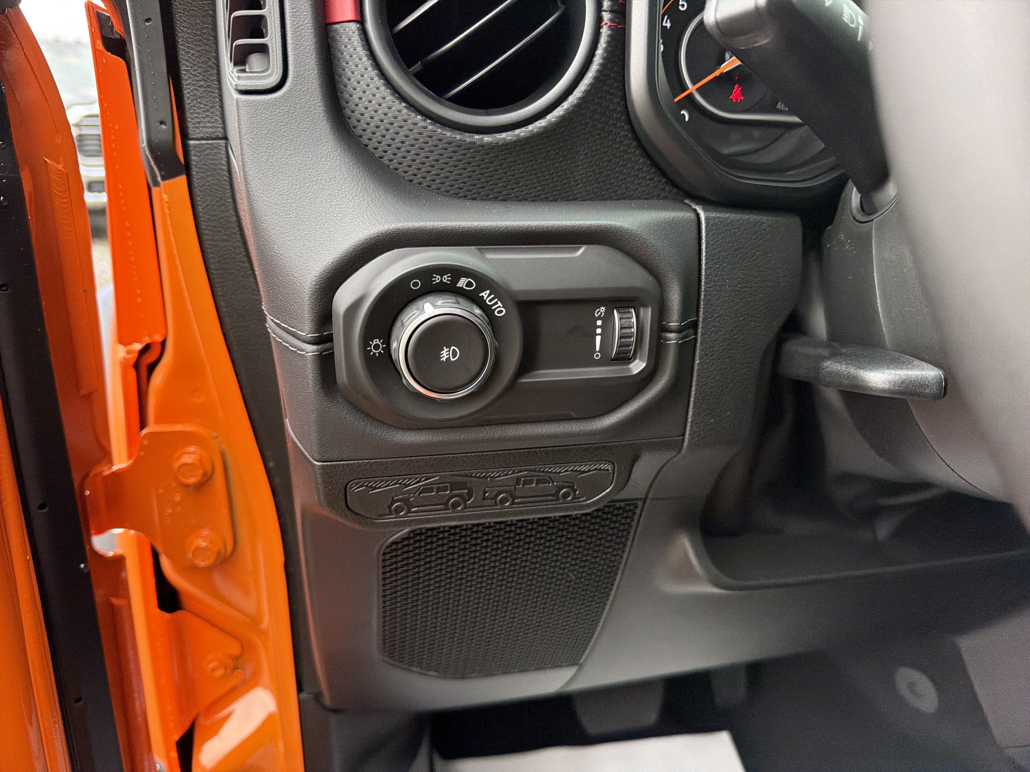 New 2027 Jeep Wrangler Unlimited Rubicon AWD/4WD image 17