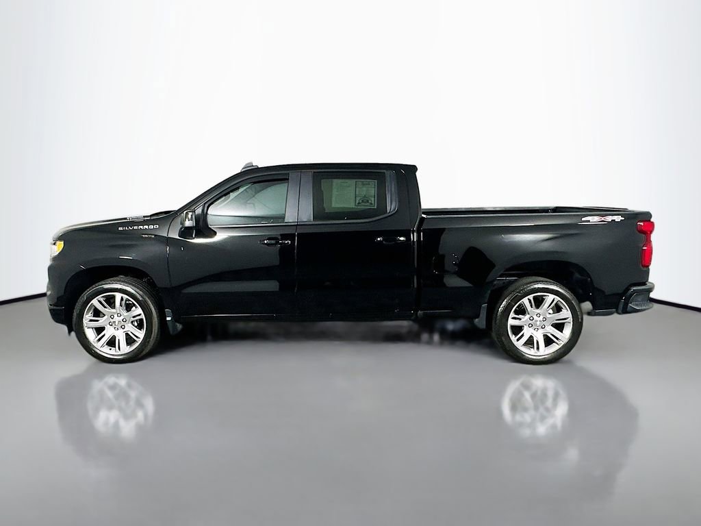Used 2023 Chevrolet Silverado 1500 RST image 4