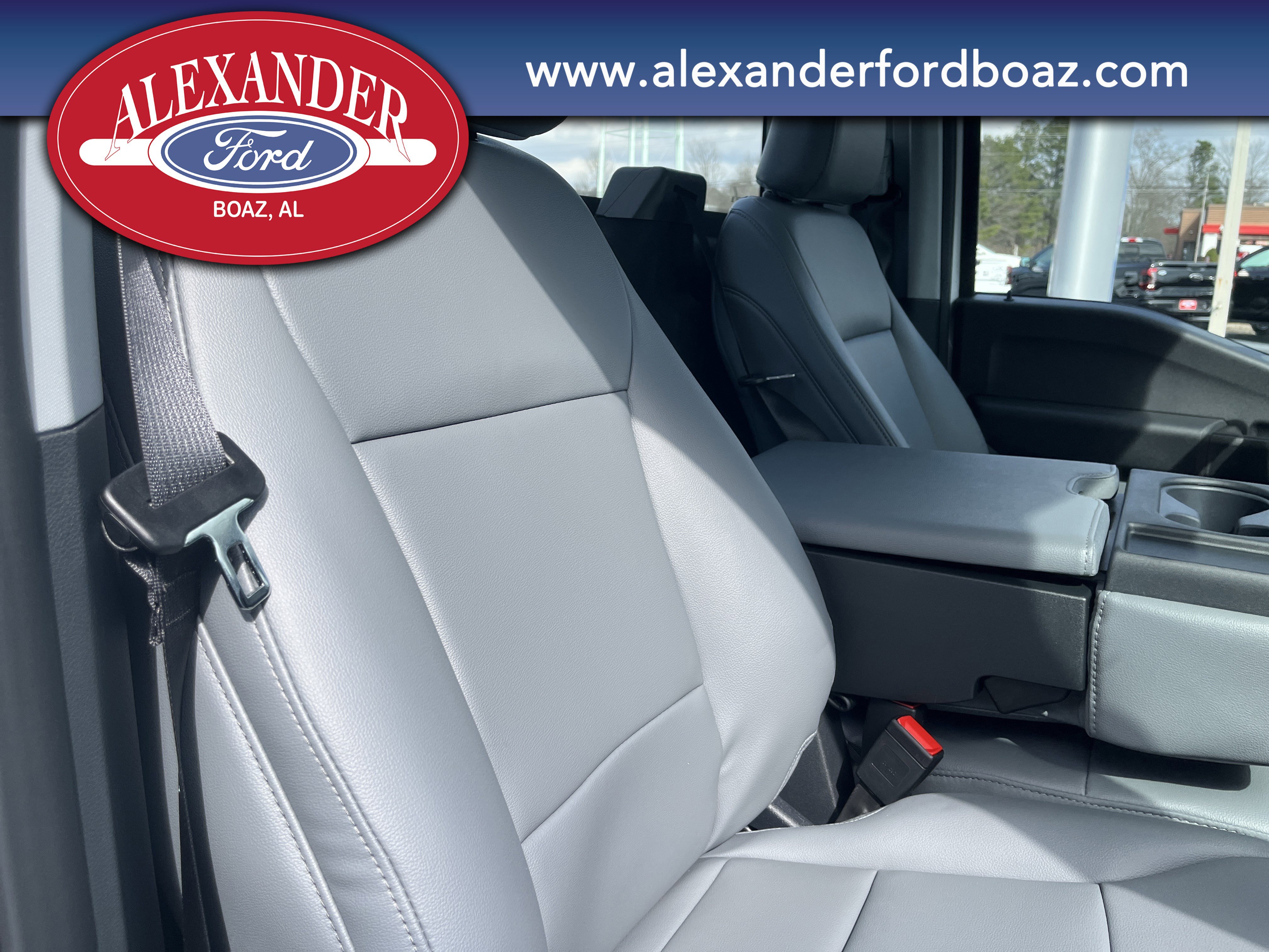 New 2026 Ford F250 XL w/ XL Off-Road Package image 17